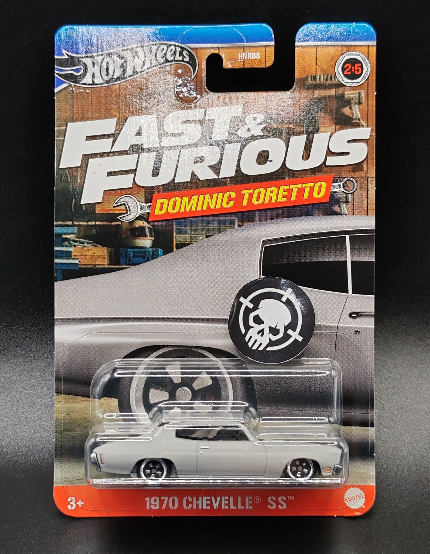HOT WHEELS FAST AND FURIOUS DOMINIC TORETTO 1970 CHEVELLE SS 2/5