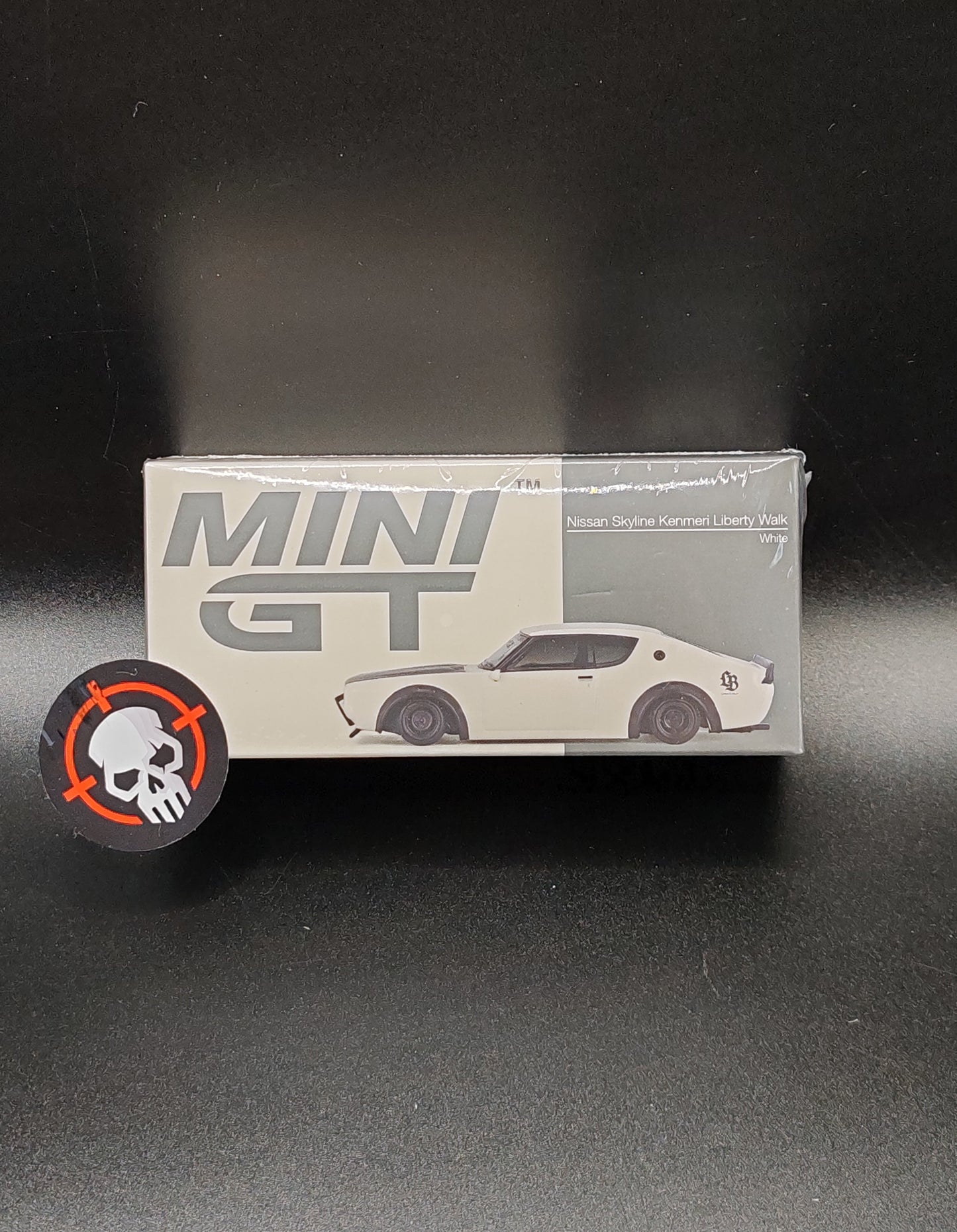 MINI GT NISSAN SKYLINE KENMERI LIBERTY WALK WHITE 702