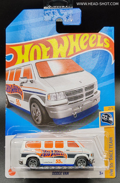 HOT WHEELS DODGE VAN HW 55 RACE TEAM 2/5 66/250
