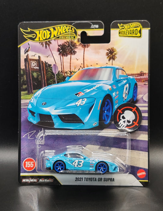 HOT WHEELS PREMIUM BOULEVARD 2021 TOYOTA GR SUPRA